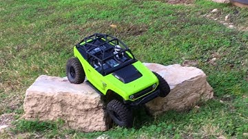 Axial SCX10 Deadbolt First Day Run