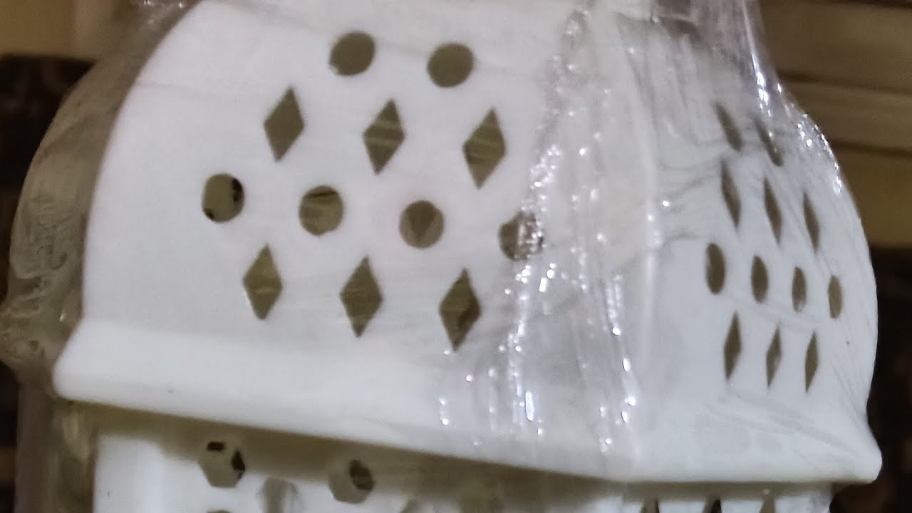 ابدأ يومك وكأنك تبني نسخه جديده من نفسك🌸