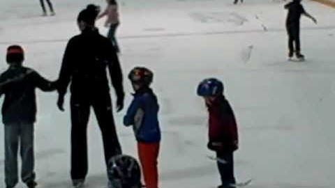 Matt ice skating: backward swizzles 05/05/10