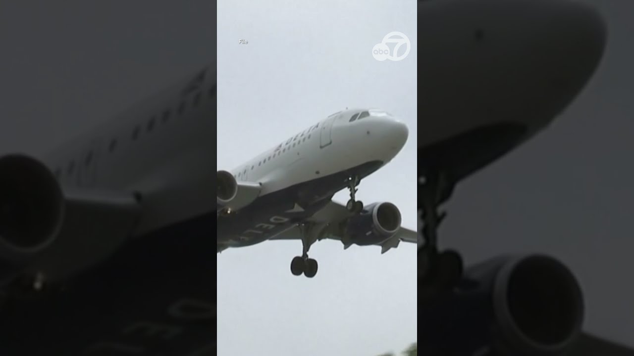 25 Hospitalized After Delta Flight Experiences Significant Turbulence