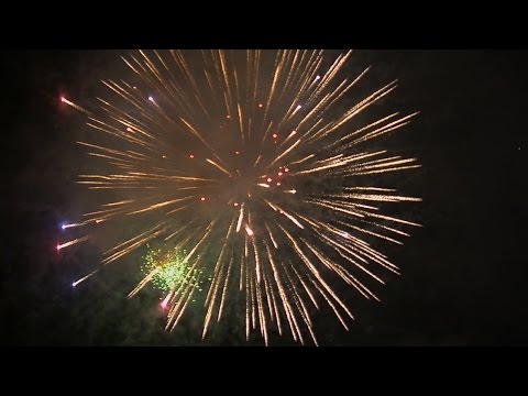 საახალწლო კონცერტი გრანდიოზული ფოიერვერკით დასრულდა