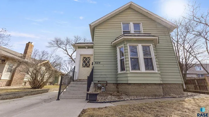 624 S Dakota Ave, Sioux Falls, SD Presented by Dave Mettler Real Estate Team.