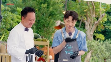 Đức Phúc hài hước tấu hài khi vào bếp học chế biến món ăn 