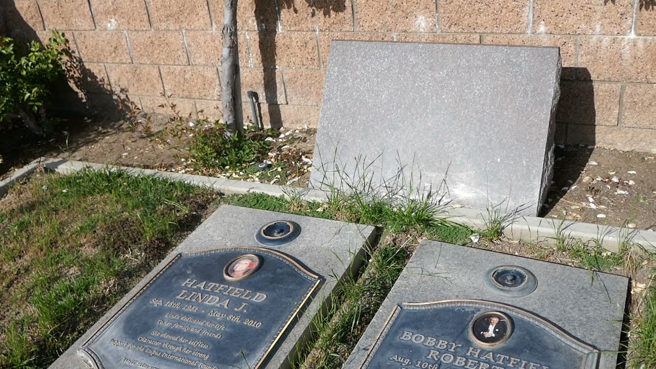 Singer Bobby Hatfield Grave Pacific View Memorial Park Corona del Mar California USA May 29, 2021
