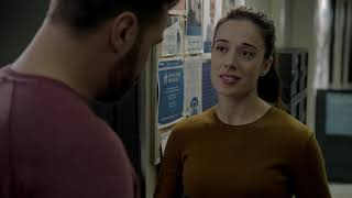 Chicago PD 7x16 — Burgess Gives Ruzek a Gift