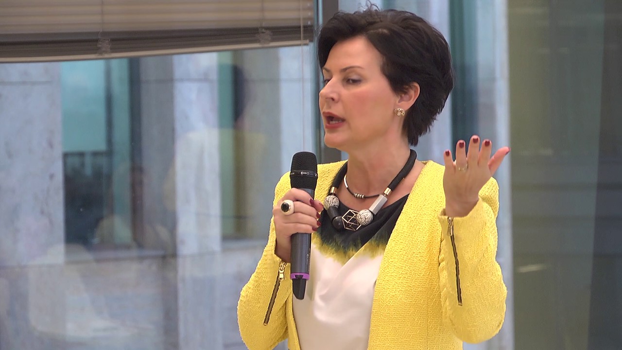 МНК-2017. Наталия Долина, экс-президент ICF Russia (2011-2013). Обращение к членам ICF camera iphone 8 plus apk