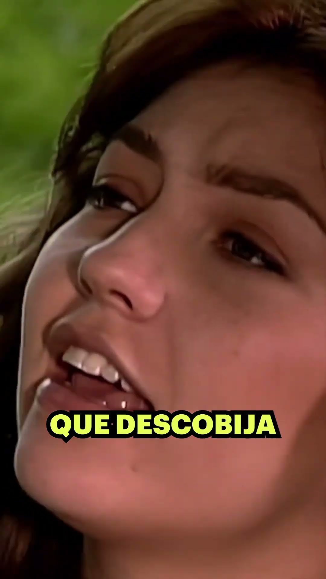 Ya no jale que descobija ? #MaríaLaDelBarrio #Thalía #FernandoColunga #shorts #tln