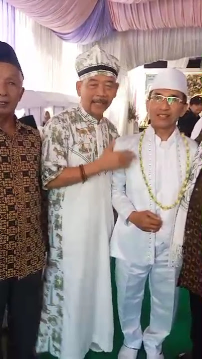 Artis Bang Madit hadir di pernikahan Ustadz Azman