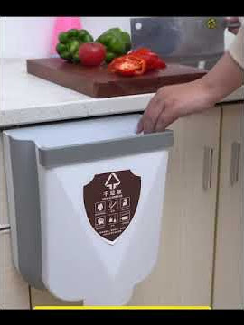 Small Hanging Kitchen Trash Can, Collapsible Mini Garbage Bin for