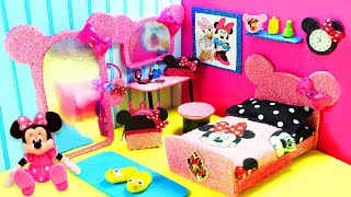 DIY Miniature Minnie Mouse Dollhouse Bedroom for Barbie - Make a Miniature Room + Accessories