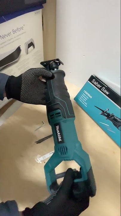 Сабельная пила Makita JR3050M - YouTube