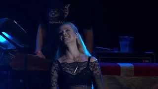Video thumbnail of "Suspekt Live @ Roskilde Festival 2015 - Helt Alene feat. Tina Dickow"