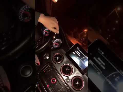 Gece gezmesi Mercedes Honda durum video