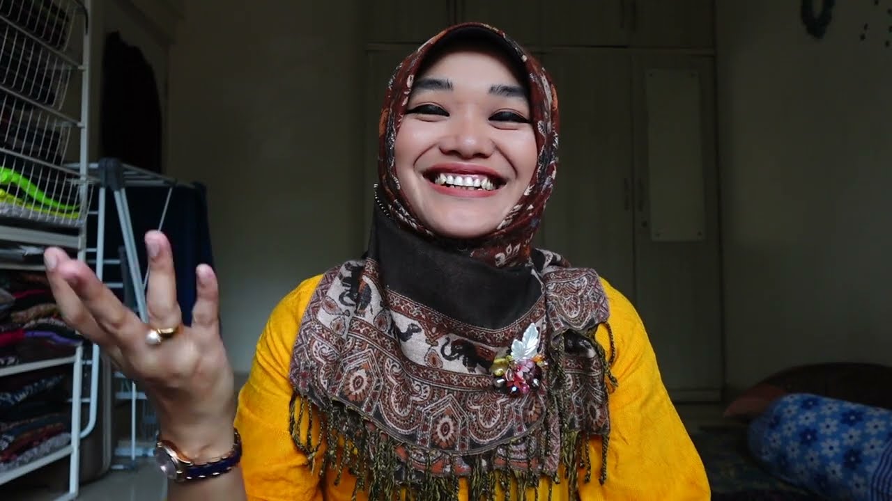 ASMR Hindi - Random Rambling (Soft Spoken)