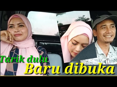 prank pisang jumbo taksi online tarik dulu baru dibuka . rd57