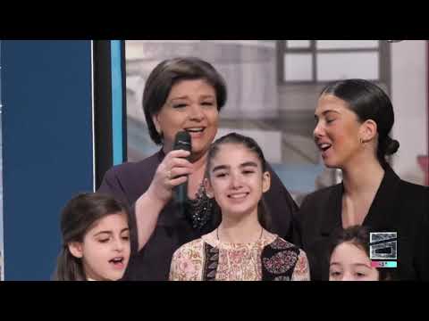 საშობაო - თამრიკო ჭოხონელიძე, მარიამ როინიშვილი, ელენე მახარაძე, კატო ლეკვეიშილი, ელენე ლეკვეივილი