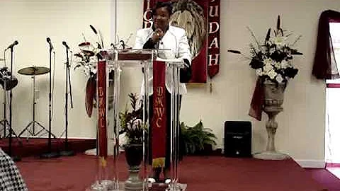 Dr. Veronica Simpson - "No Tolerance for the Stron...