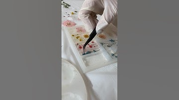 Epoxy resin jewelry, easy tutorial l #epoxyresinart #epoxyresin #jewellery #epoxyjewelry #shorts