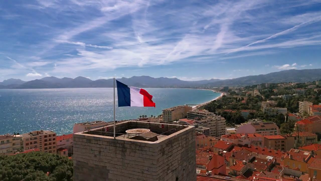 Walking Tour of Old Town Cannes | Le Suquet, French Riviera