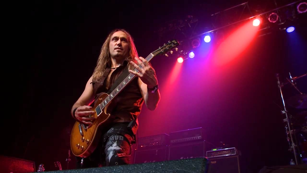 RED CIRCUIT -- "Absinth" Live at the PROG POWER USA XII auf YouTube ansehen RED CIRCUIT -- "Absinth" Live at the PROG POWER USA XII auf YouTube ansehen
