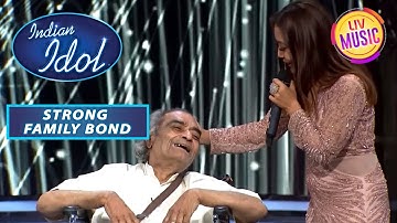 Santosh Anand Ji का छलका Stage पर दर्द | Indian Idol S12 | Strong Family Bond
