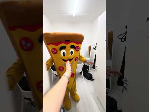 Backstage Set Pizza Party