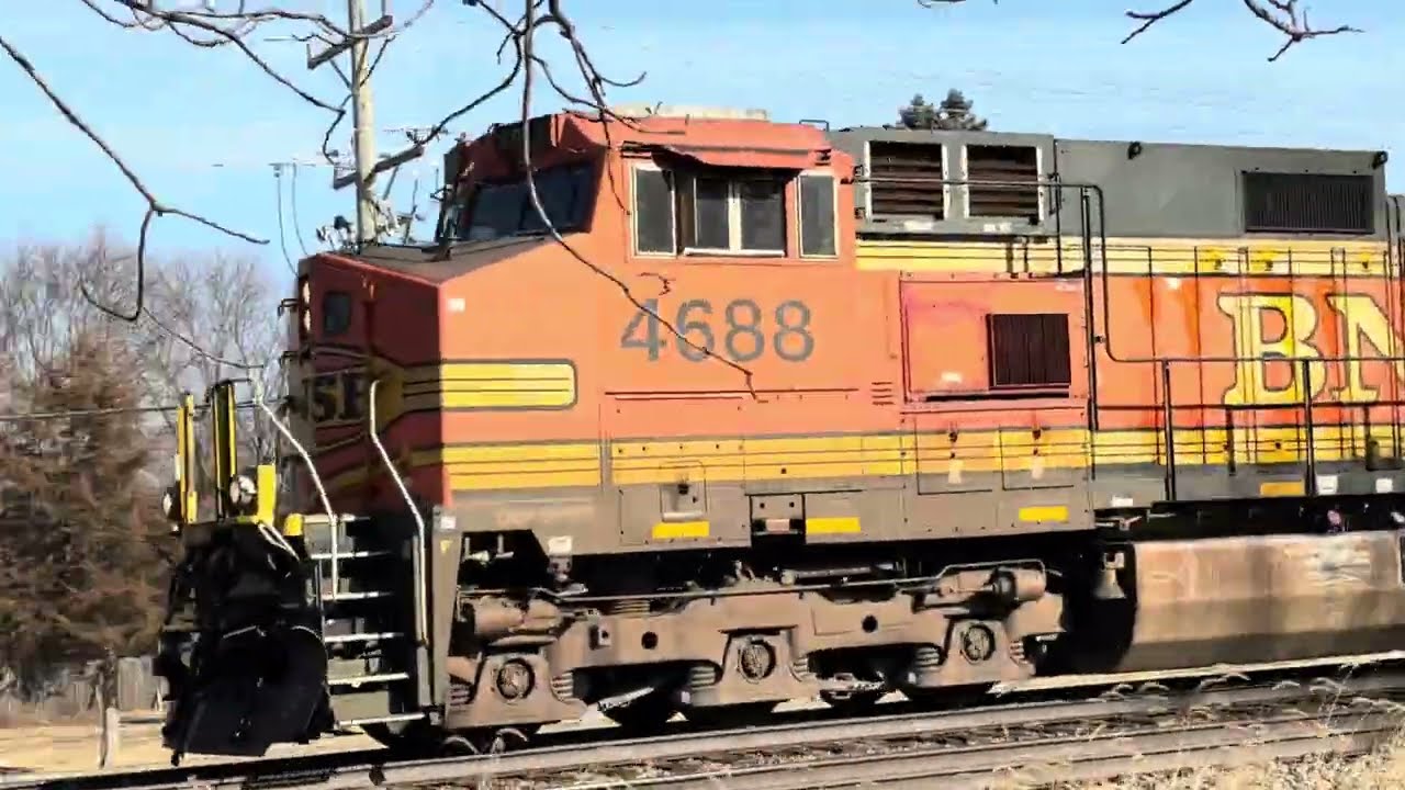 Short Freight Train (Sandwich IL)