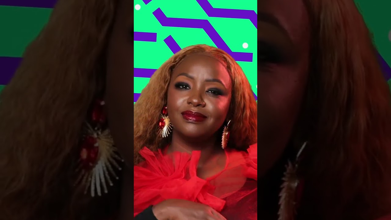 Mira Bure  -  Visualiser en YouTube