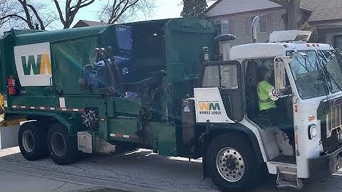 300 Subscribers Special! Ex Advanced Disposal Garbage Truck: WM Peterbilt 520 Labrie Expert