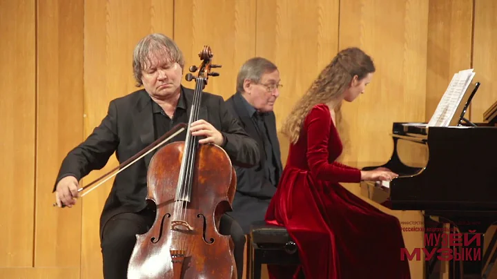 Bach  Sonata for viola da gamba no.1 part 3 Alexander Knyazev and Anna Kubanova