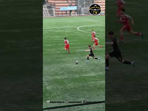 İstanbulspor U14 Oyuncusunun Karagümrük karşısında gole çeviremediği pozisyon