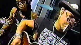 Video thumbnail of "Slash's Snakepit - Beggars & Hangers On (Acoustic 2000)"