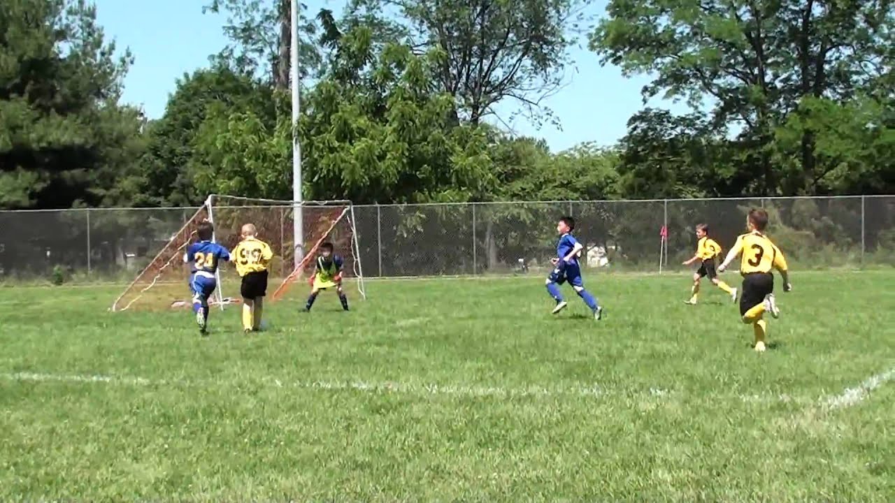 SAC U9 C1 - Andrew 20100530 keeper stop