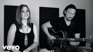 Miniatura de vídeo de "Holly Tucker - Tennessee Whiskey"