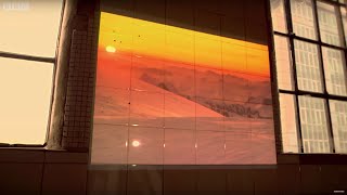 Tyndall's Sky In A Box Experiment w/ Brian Cox - In Search Of Science - Earth Lab