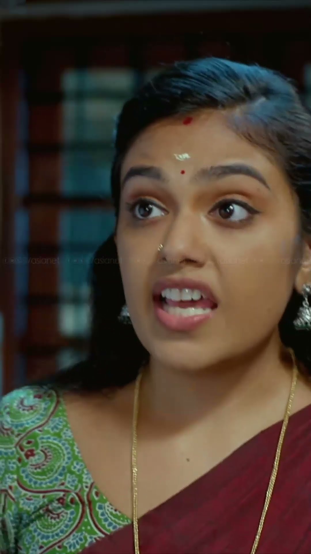 #ChempaneerPoovu വിരട്ടല്ലേ രേവതീ