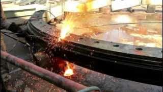 Thermal Lance In Action - Scrapping a 2 million dollar FPSO turret bearing