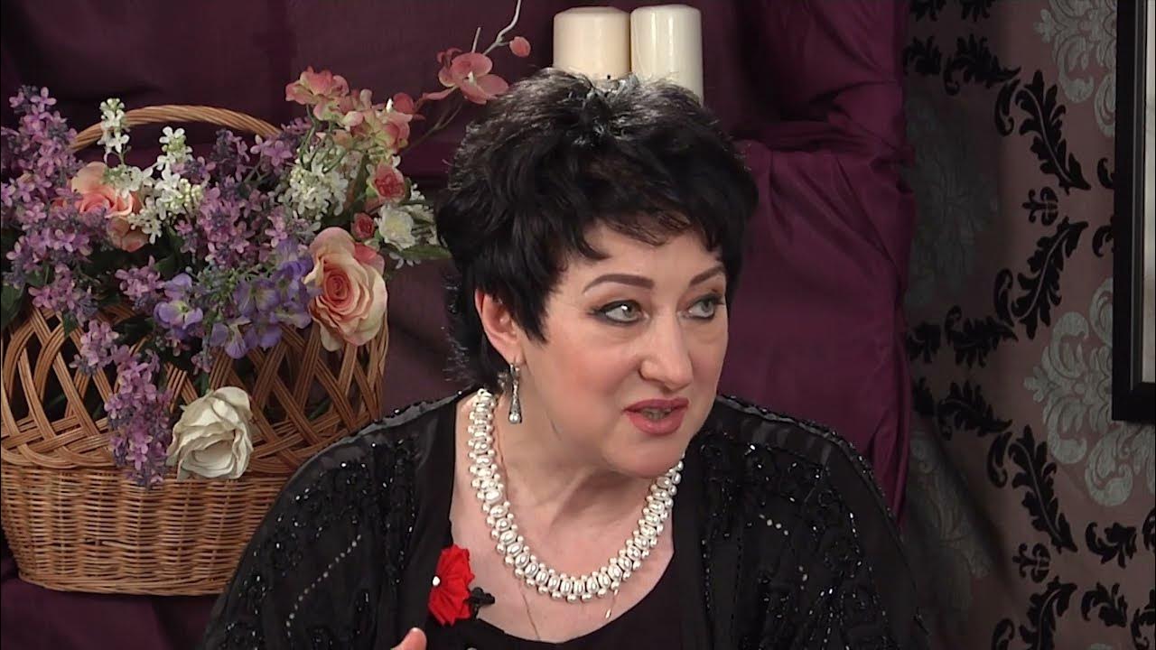 Женщина парапсихолог