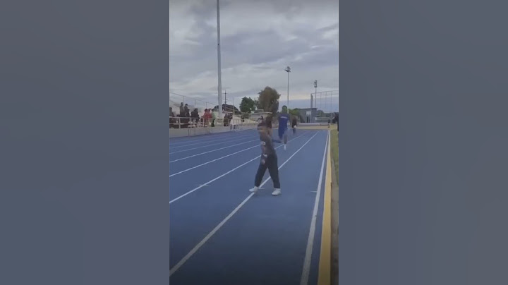 kid gets ran over by runner #running #trauma #hurt #runner #shorts