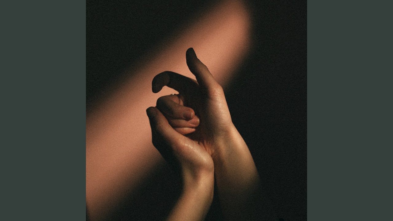 在 YouTube 上观看 Guns with Guns 在 YouTube 上观看 Guns with Guns