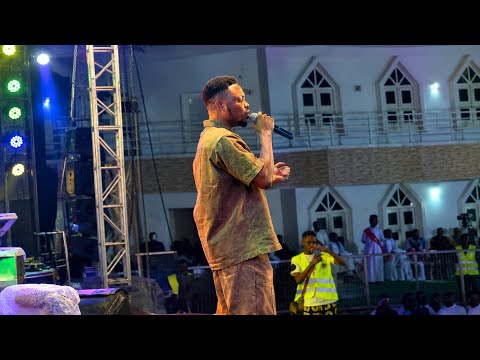 OLABEST SHUTDOWN EVERYWHERE WITH AN OUTSTANDING PRAISE AT THE LOC 19TH ANNIVERSARY CONCERT
