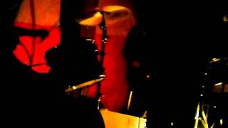 Walls they collapse - Takatak live at the guitar school screenshot 5