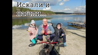 видео: Лиман!Радости полные штаны!Весенний коп с металлоискателем на пляже. картинка: Лиман!Радости полные штаны!Весенний коп с металлоискателем на пляже.