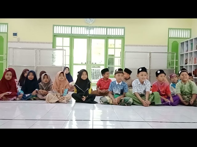 Santri TPA ALBA Tingkat 1. Belajar Menghafal Surat An Nas class=