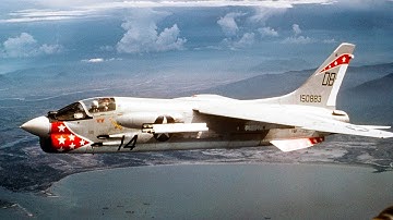Vought F-8 Crusader - The Last Gunfighter