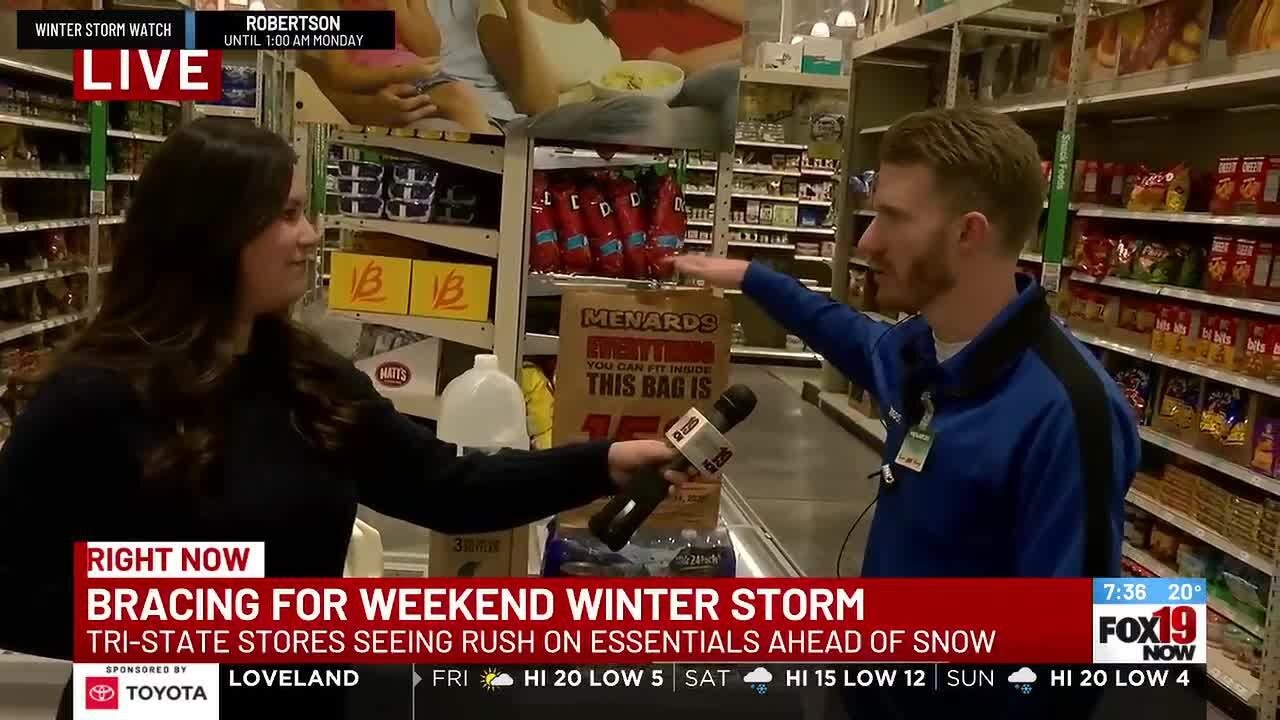 Essentials vanish from store shelves before winter storm - YouTube