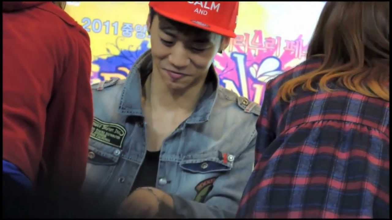 [FANCAM] 130330 BAP 대전 팬싸인회 Yongguk♡