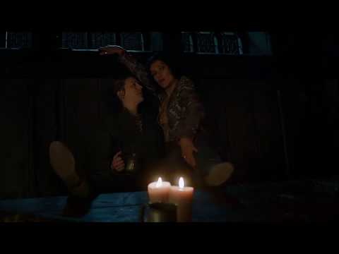 Yara and Ellaria Kiss – Game of Thrones Season 7 Episode 2