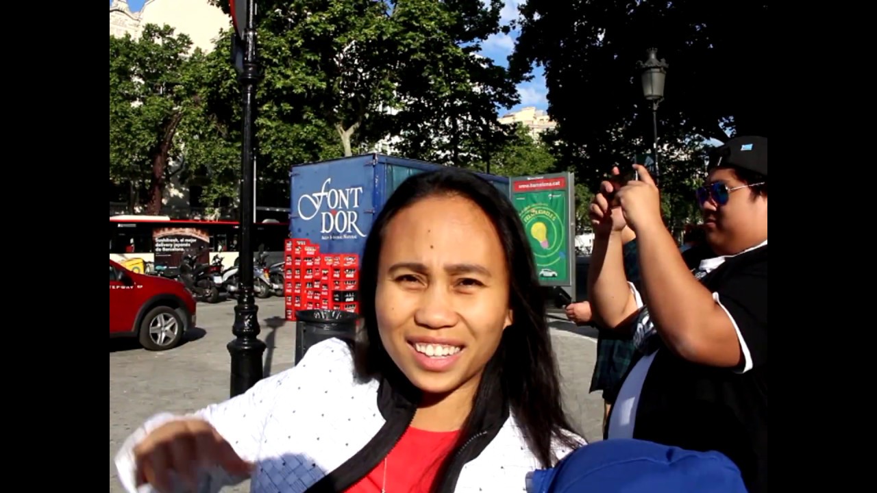 Walking tour of Barcelona - A visit to Casa Batllo and Casa Mila~ Barcelona Vlog Part 4