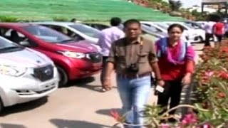 Diamond merchant gifts cars, houses to employees as Diwali bonus